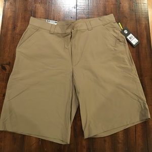 NWT Under Armour Golf Shorts 38 Khaki